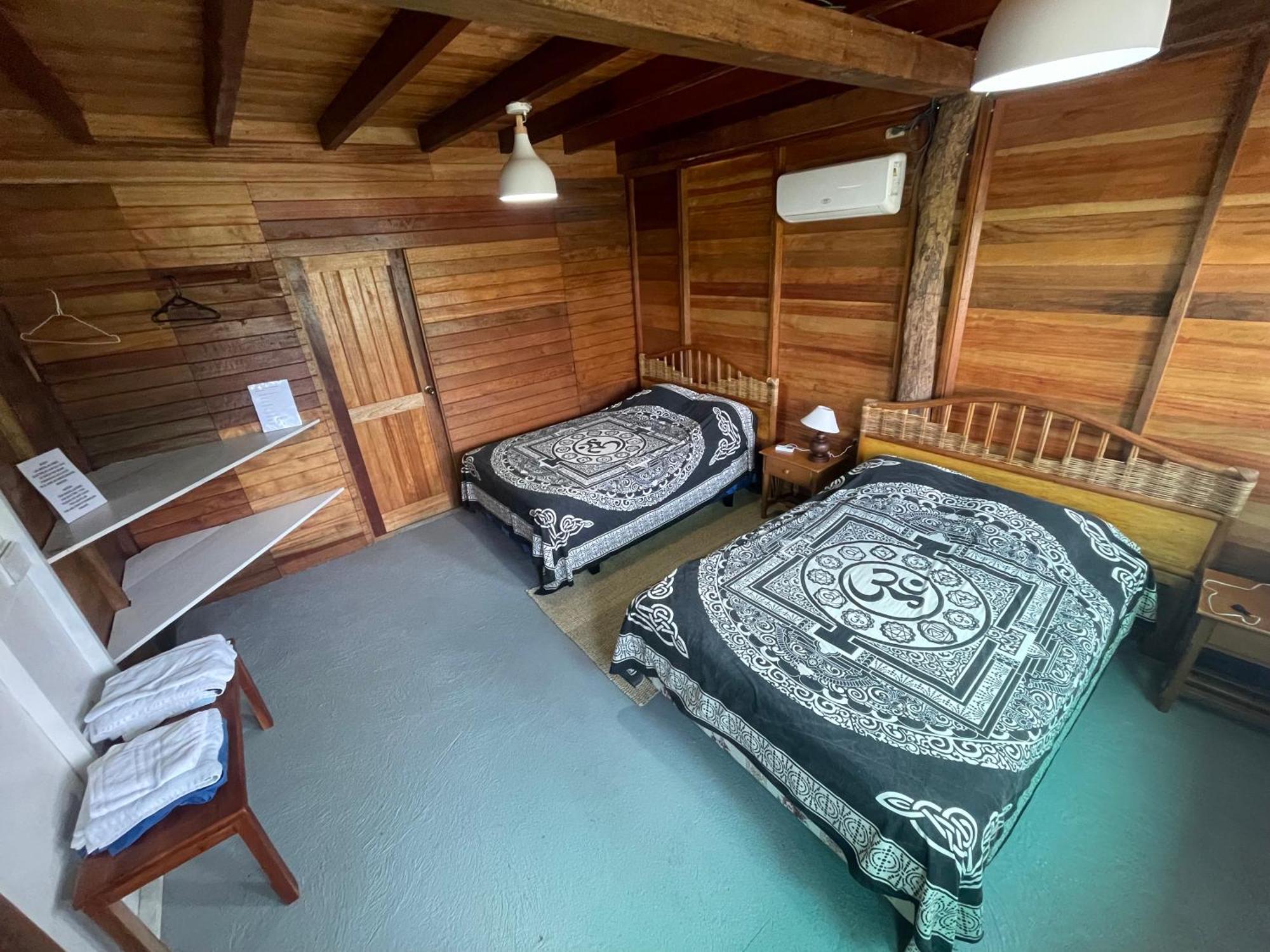 Galapagos Chalet Пуэрто-Айора Экстерьер фото