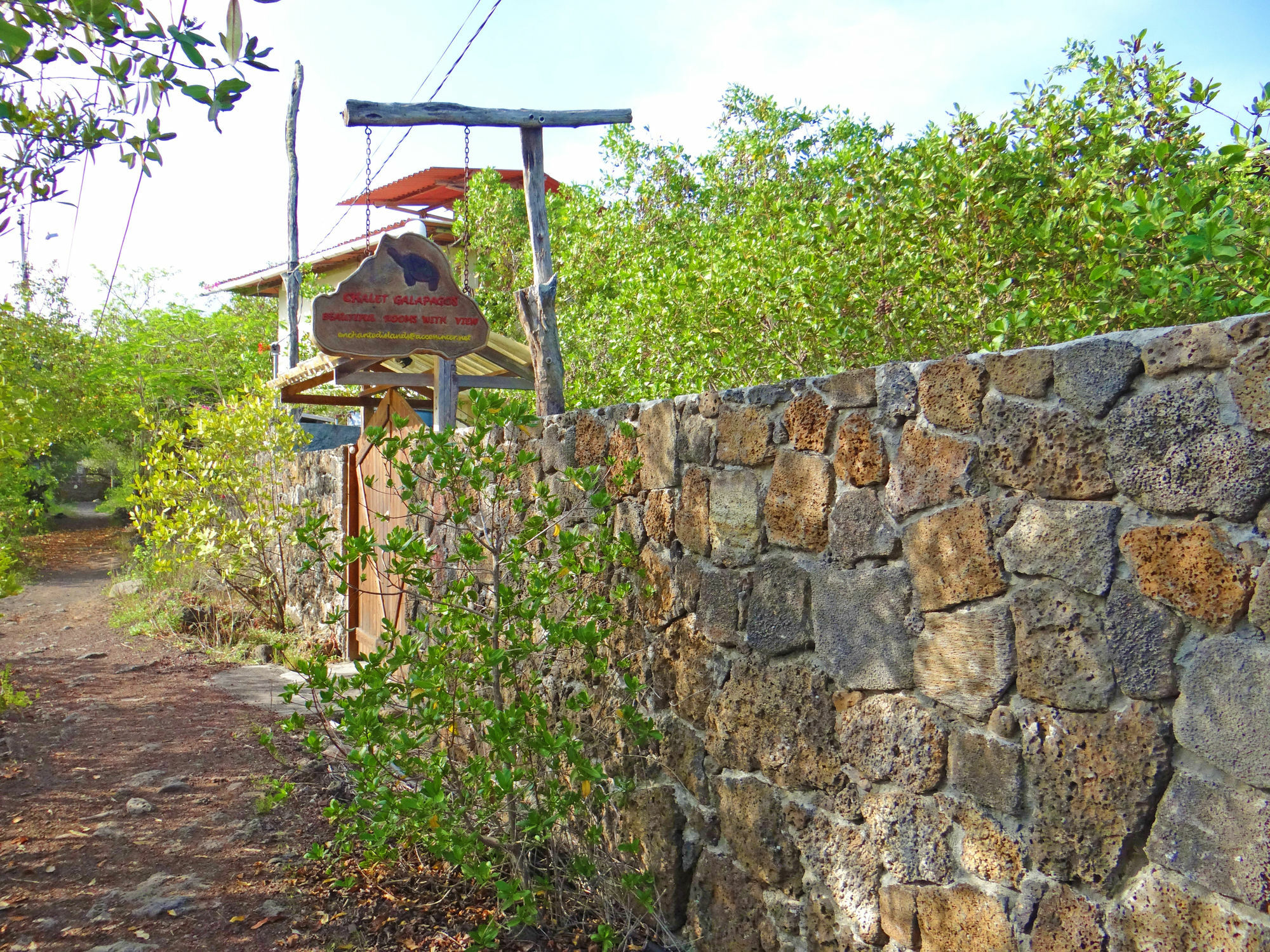 Galapagos Chalet Пуэрто-Айора Экстерьер фото