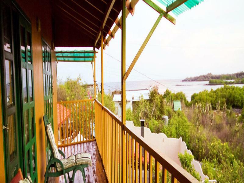 Galapagos Chalet Пуэрто-Айора Экстерьер фото